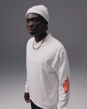 AIRJORDAN1LOW-1.jpg 12760