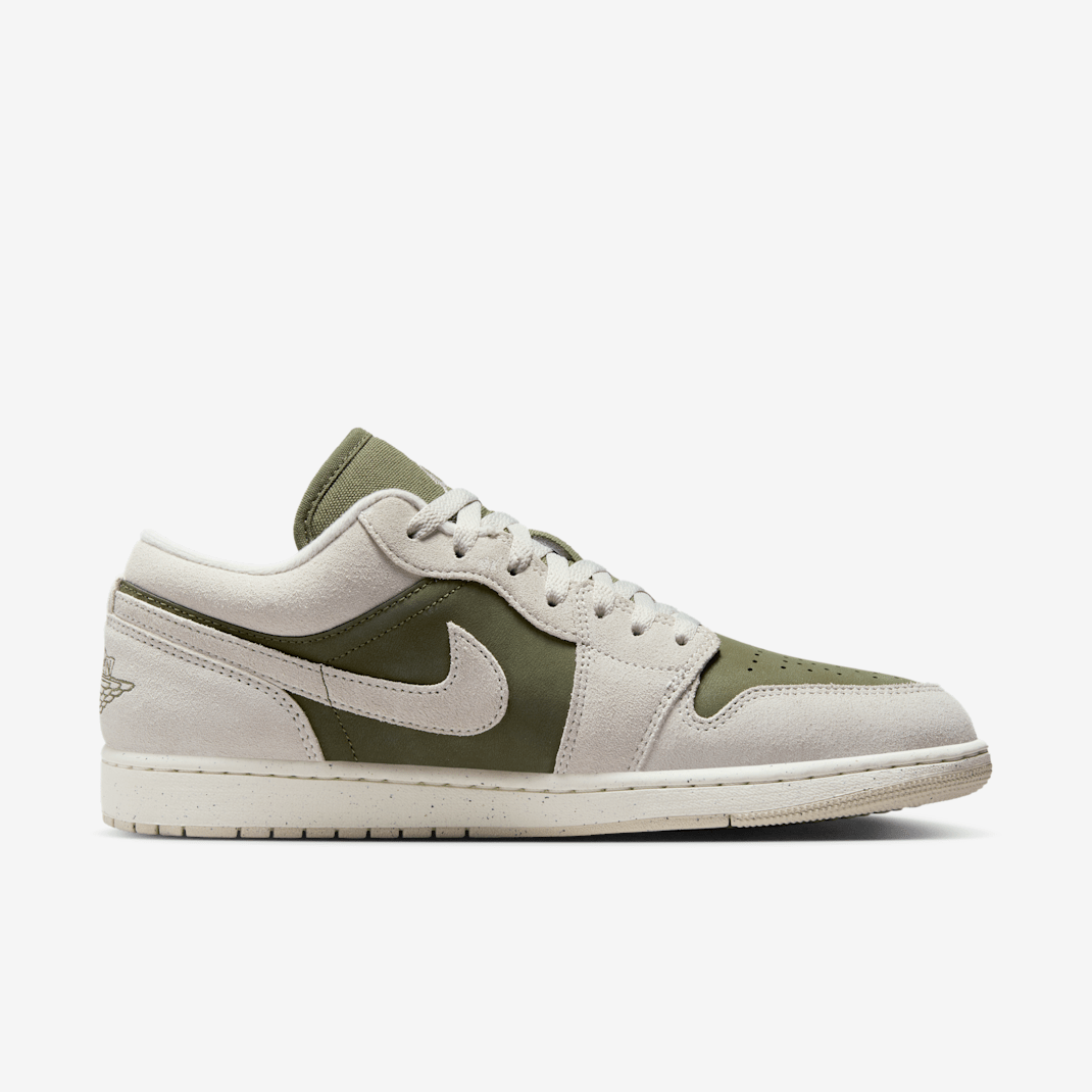Air Jordan 1 Low SE - Image 4