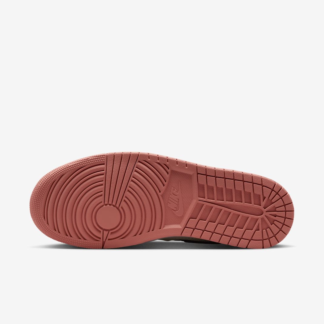 Air Jordan 1 Low SE - Image 13