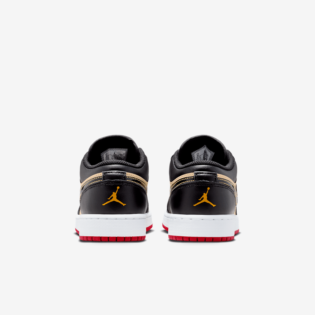 Air Jordan 1 Low SE - Image 6