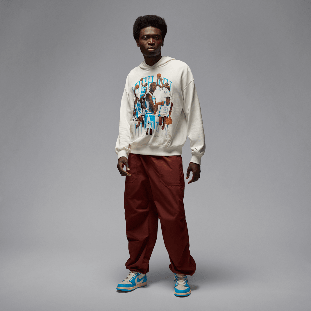 Air Jordan 1 Retro High OG "Black and Muslin" - Image 34