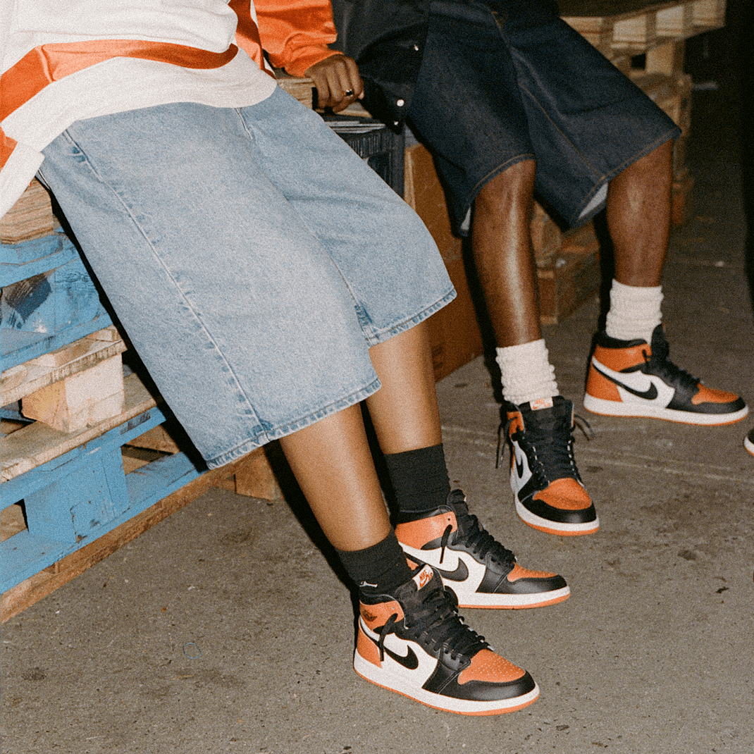 Air Jordan 1 Retro High OG "Black and Muslin" - Image 43