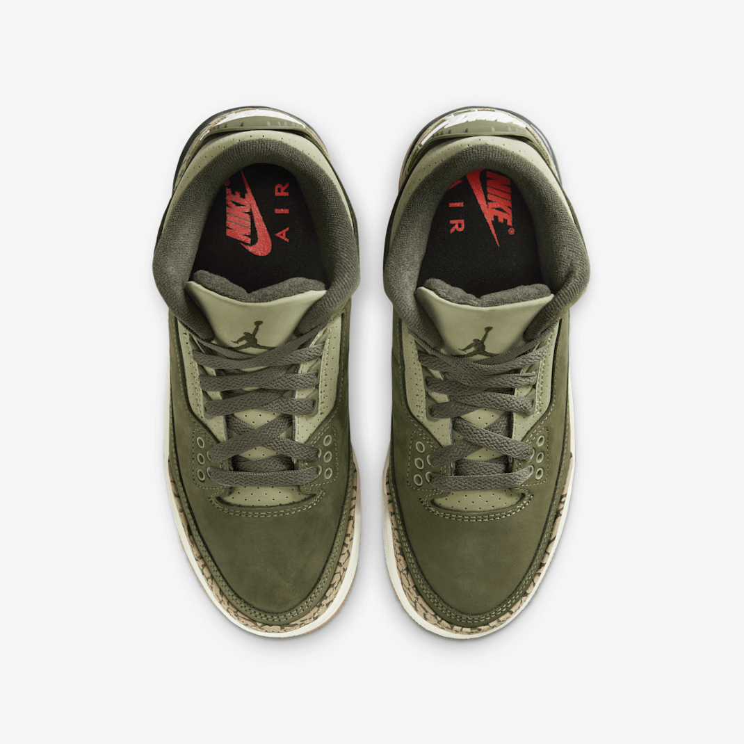 Air Jordan 3 Retro "Medium Olive" - Image 4