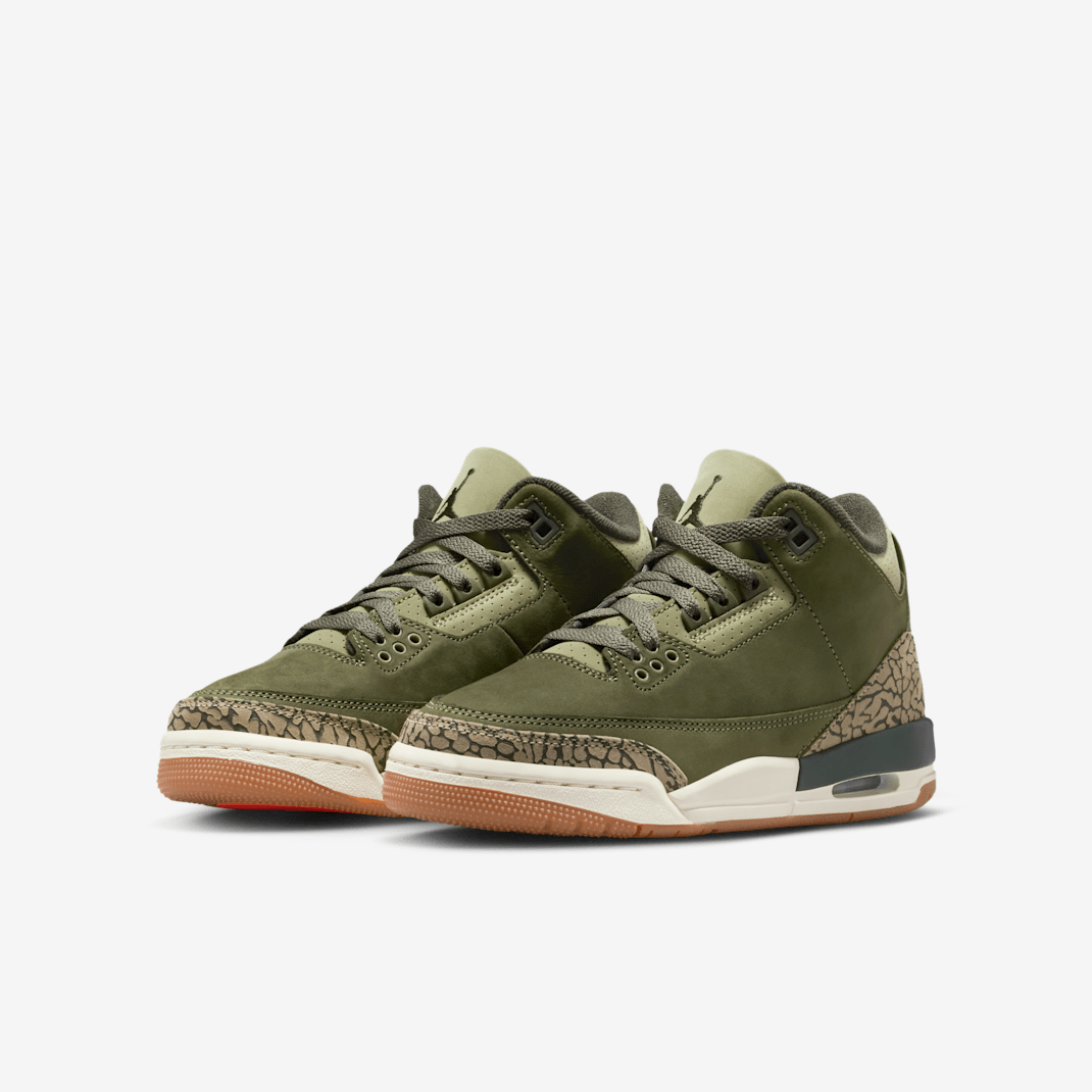 Air Jordan 3 Retro "Medium Olive" - Image 5