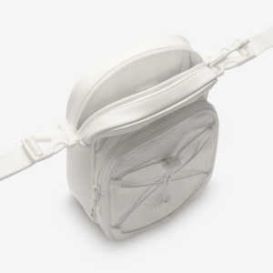 AJFESTIVALBAG-3.png 66997