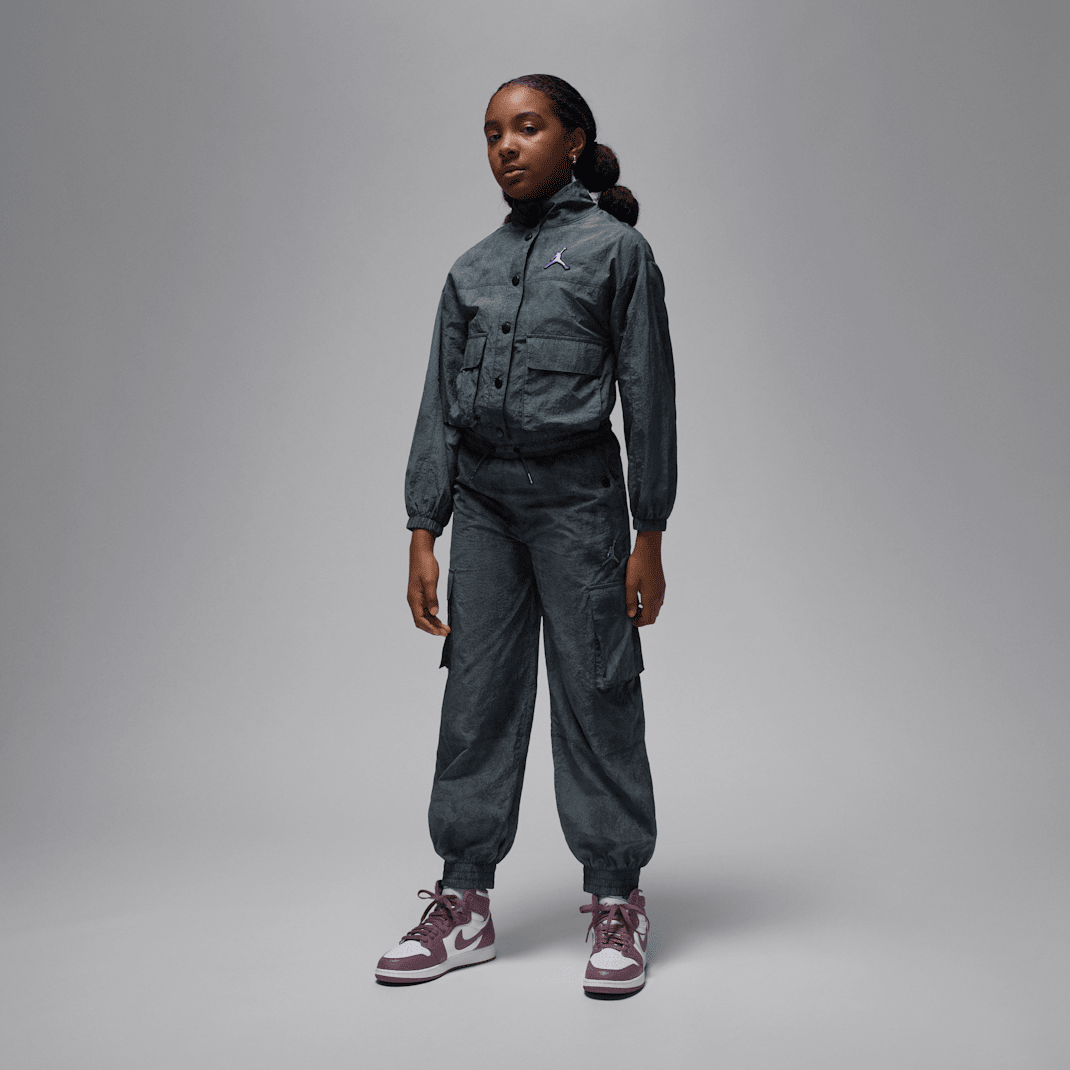 Jordan Blue Jeans and Bling - Image 7