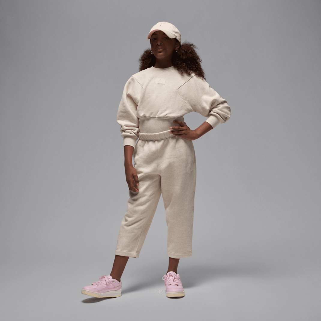 Jordan Flight Essentials - Image 5