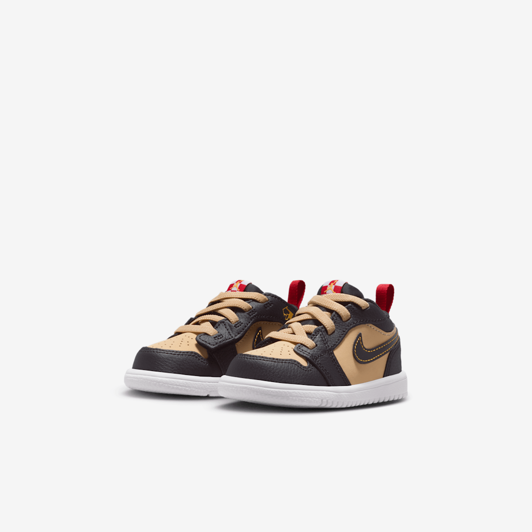 Jordan 1 Low Alt SE - Image 5