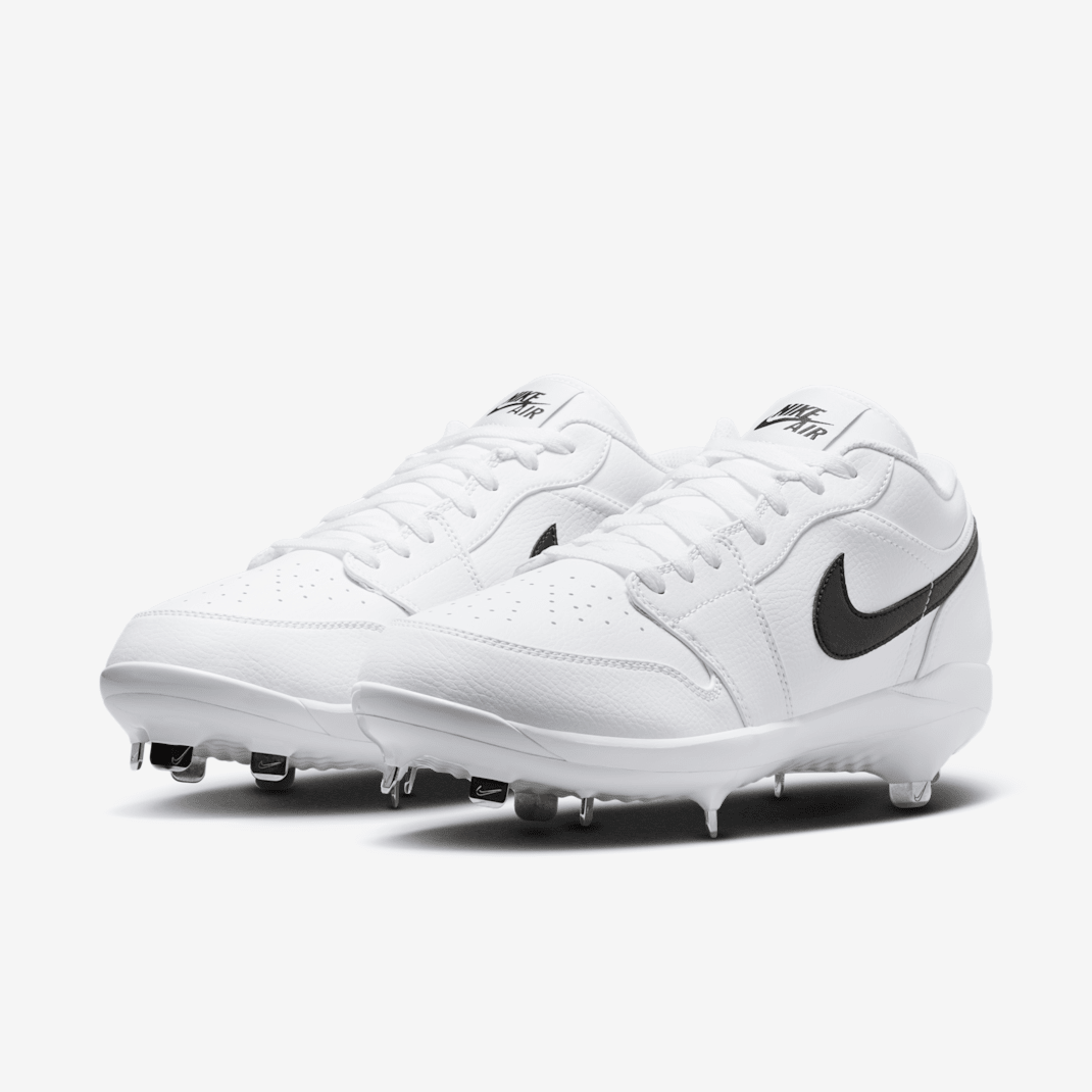 Jordan 1 Retro Low Metal - Image 5