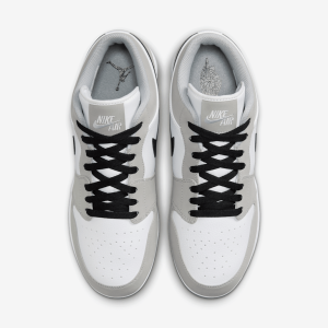 JORDAN1RETROMCSLOW-3.png 11905