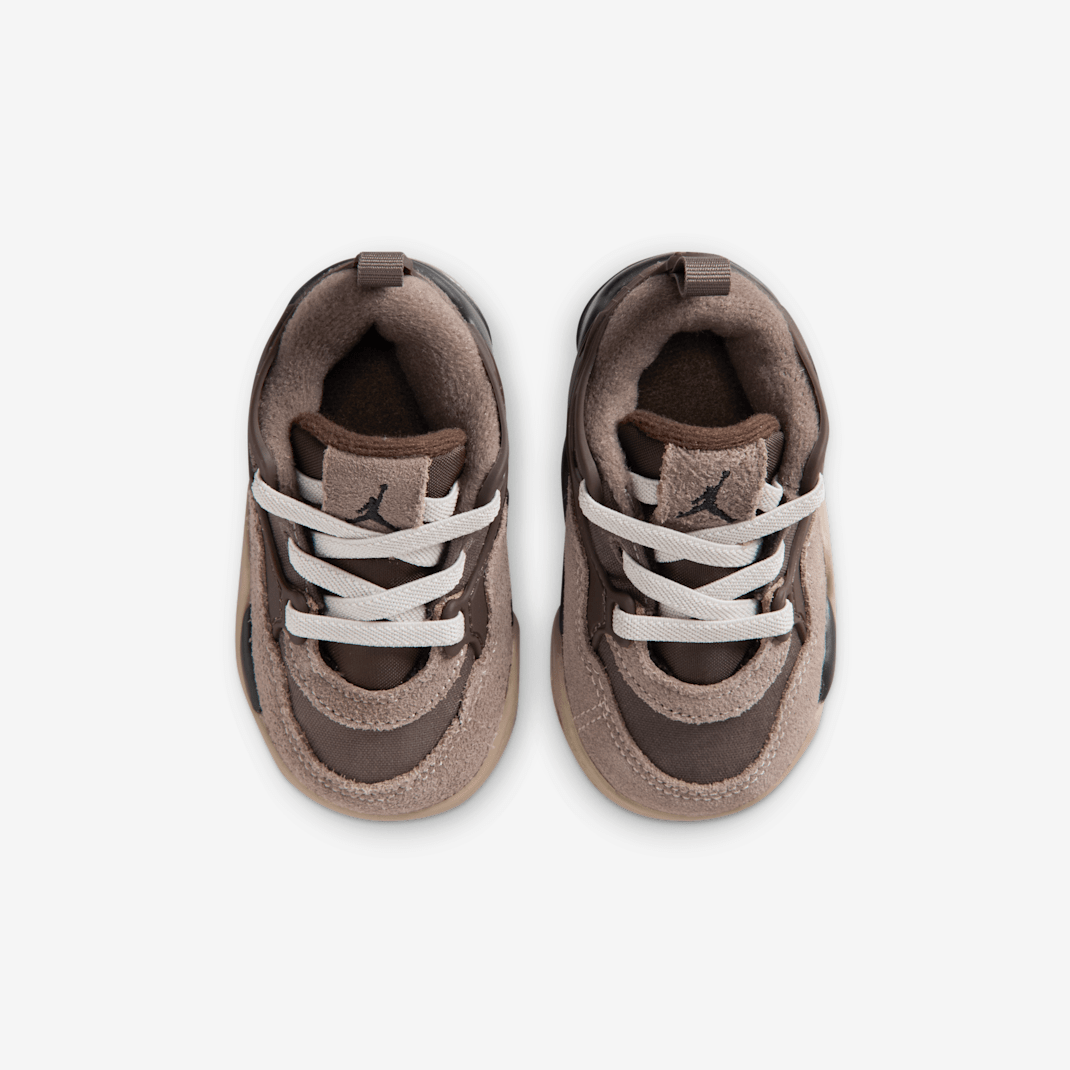 Jordan 4 RM - Image 4