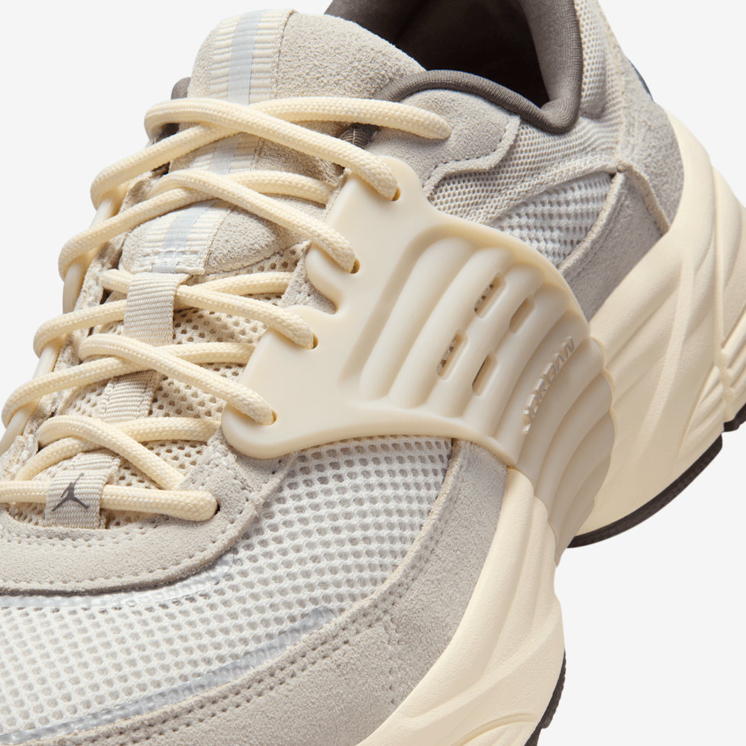 Jordan Trunner O/S - Image 49