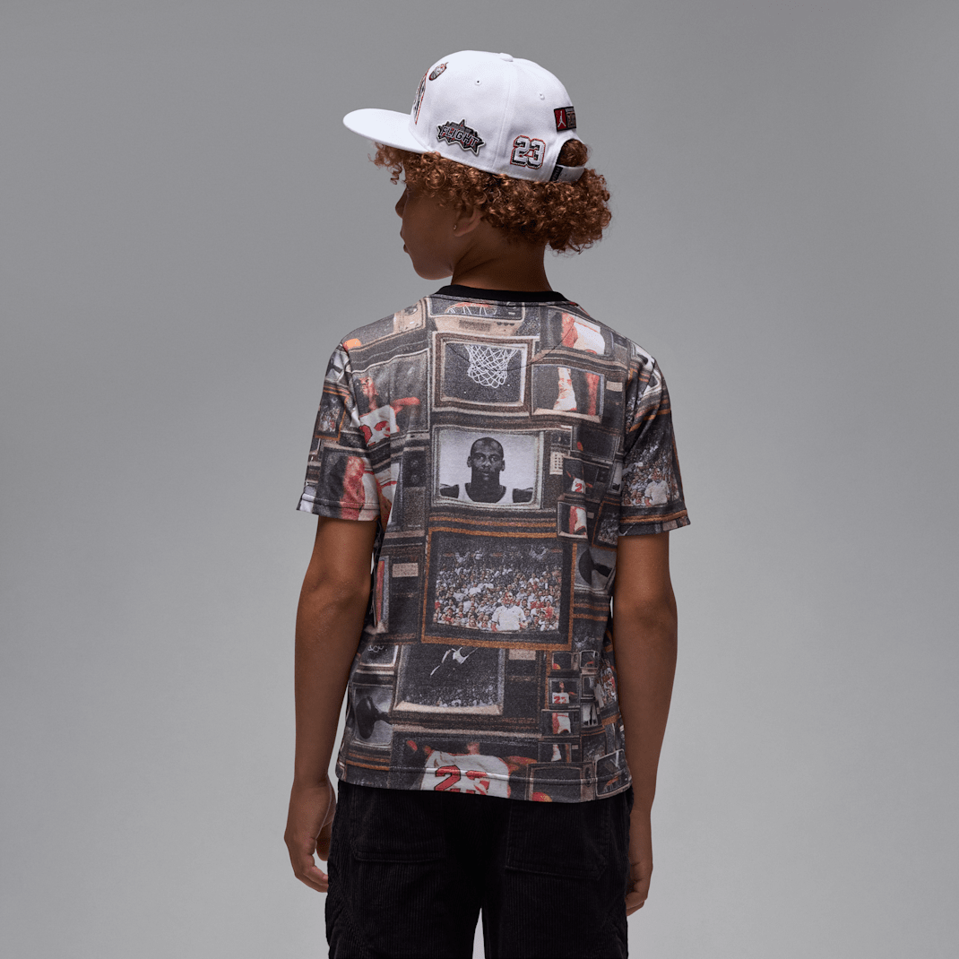 Jordan Flight Essentials - Image 2