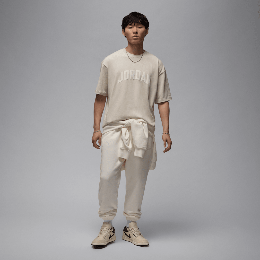 Jordan Flight Essentials - Image 12