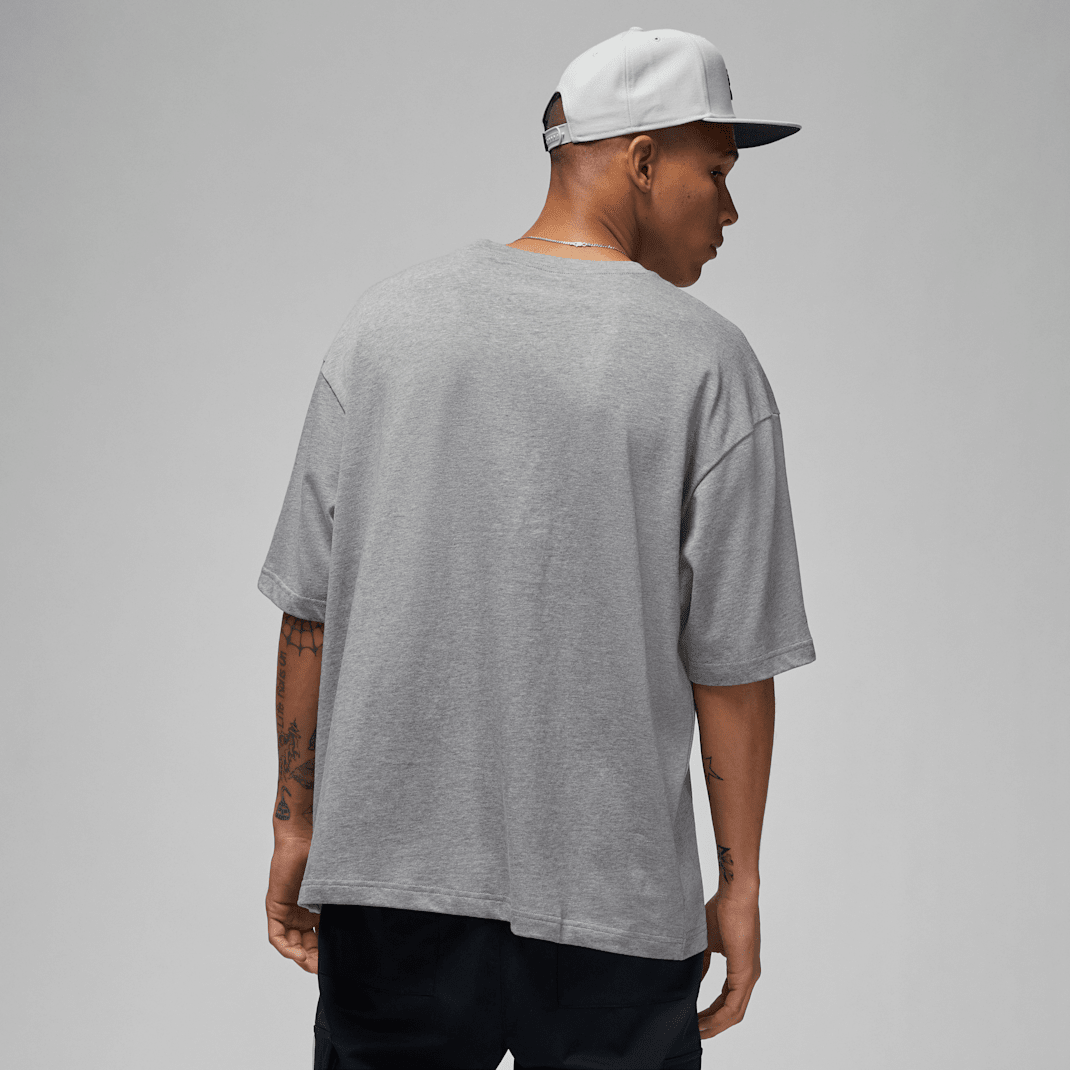 Jordan Flight Essentials - Image 2