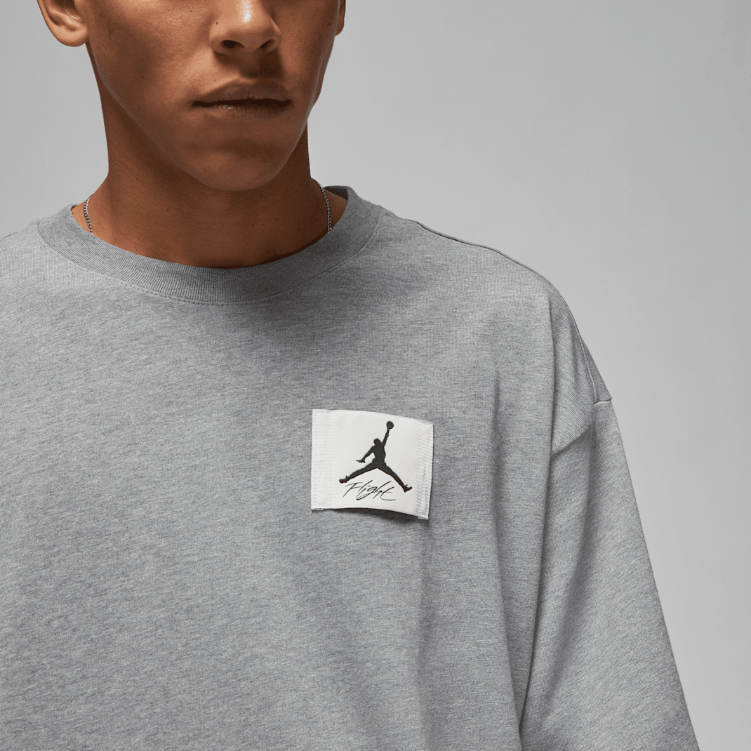 Jordan Flight Essentials - Image 4