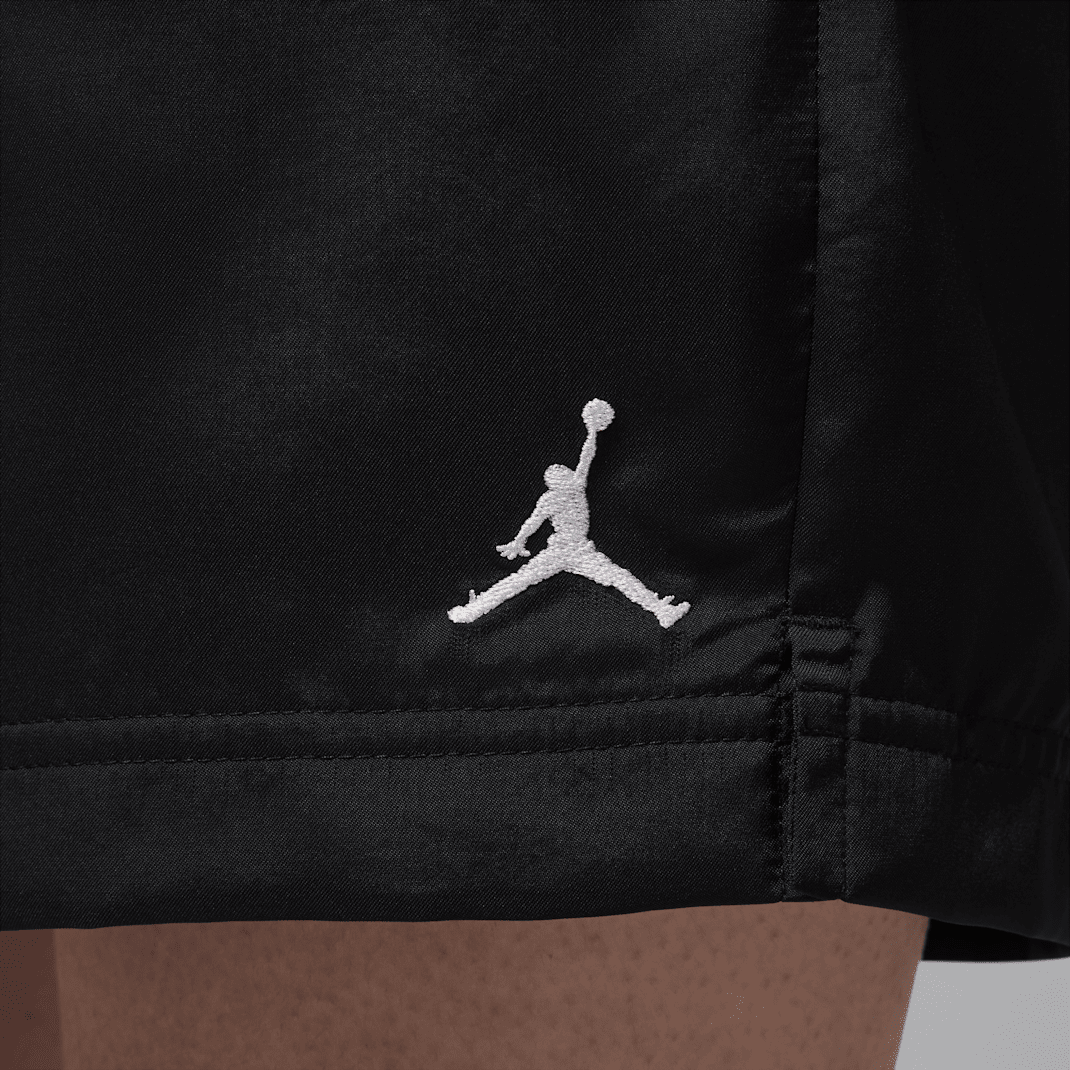 Jordan Poolside - Image 7