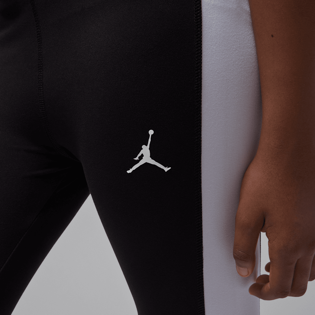 Jordan Dri-FIT Sport - Image 4