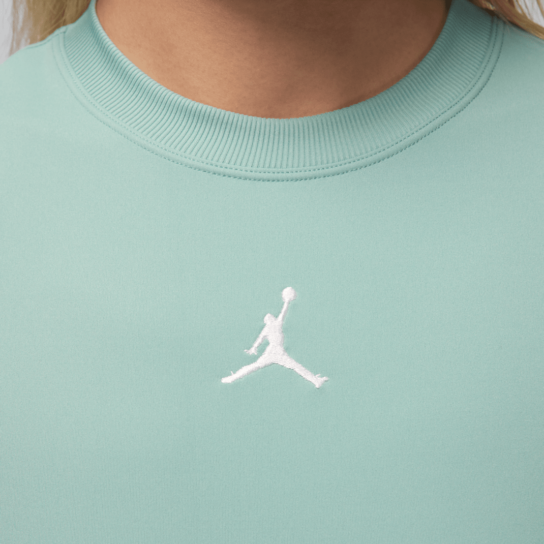 Jordan Brooklyn Essentials - Image 4