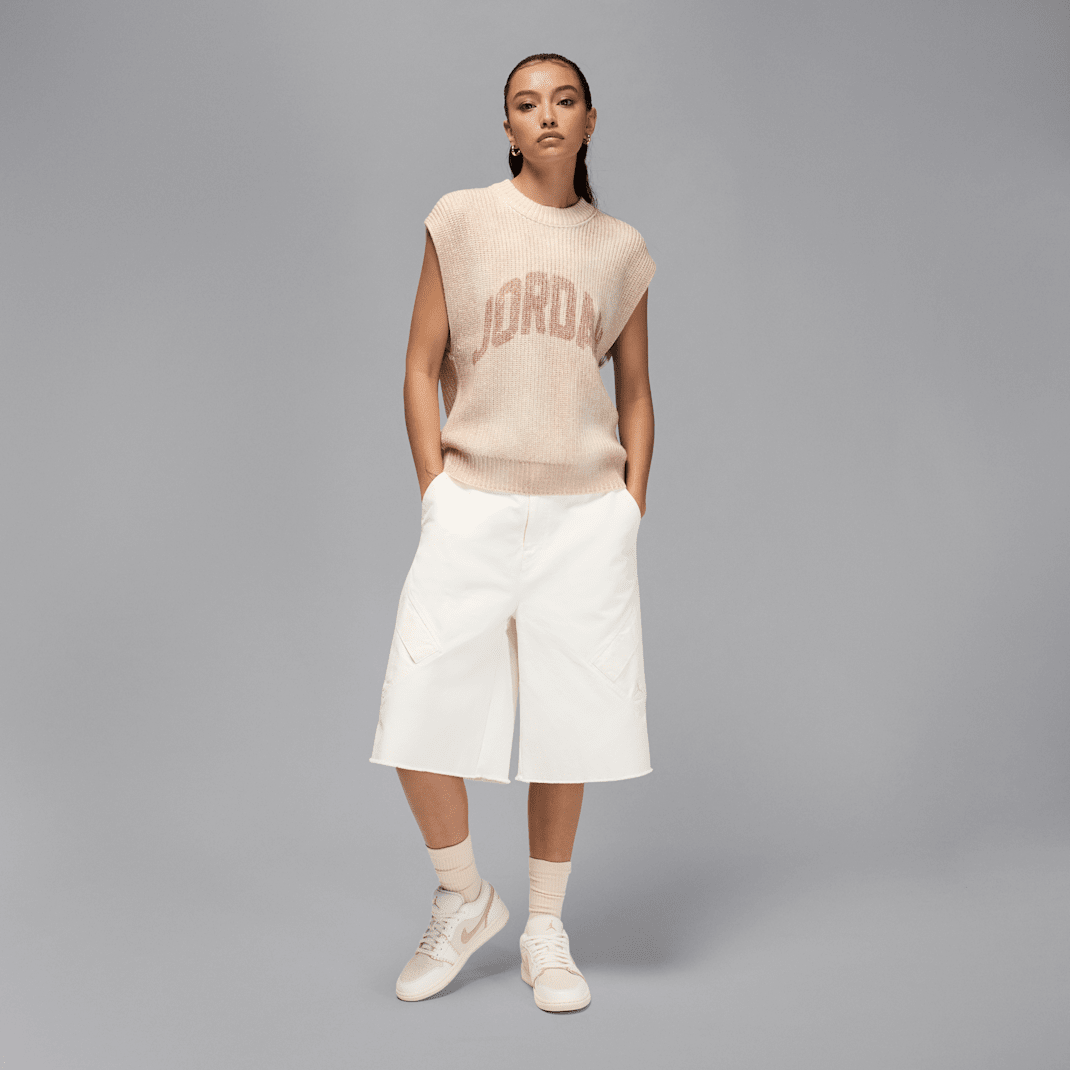 Air Jordan 1 Low SE - Image 40