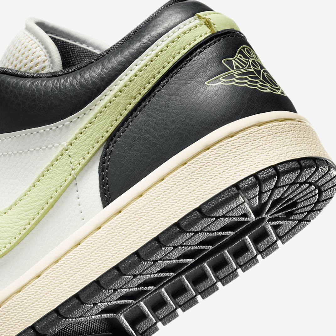 Air Jordan 1 Low SE - Image 68