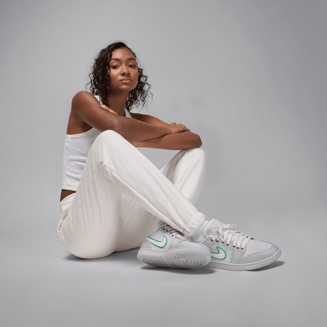 Air Jordan 1 Low SE - Image 80