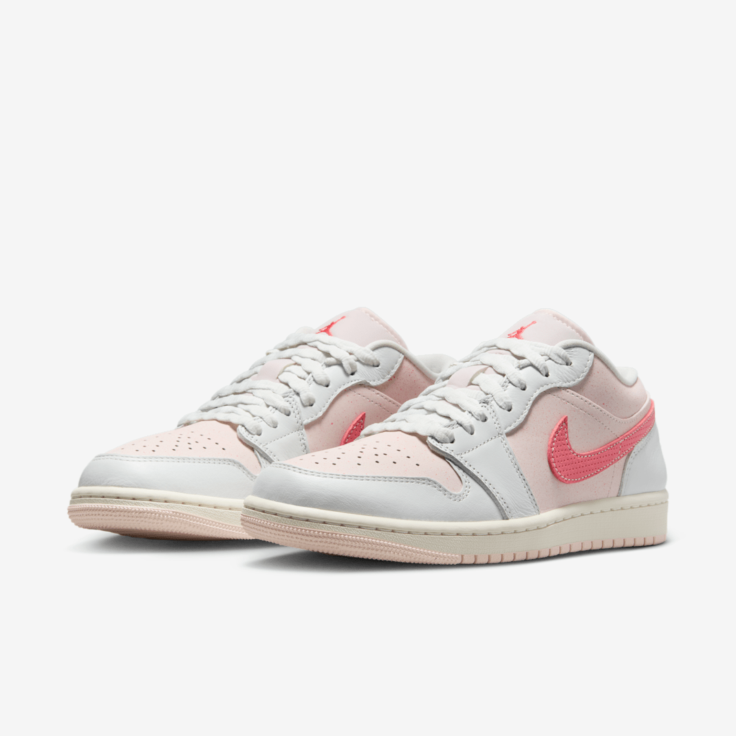 Air Jordan 1 Low SE - Image 94