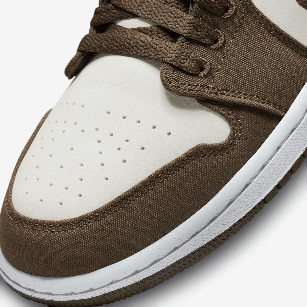 Air Jordan 1 Low SE - Image 19