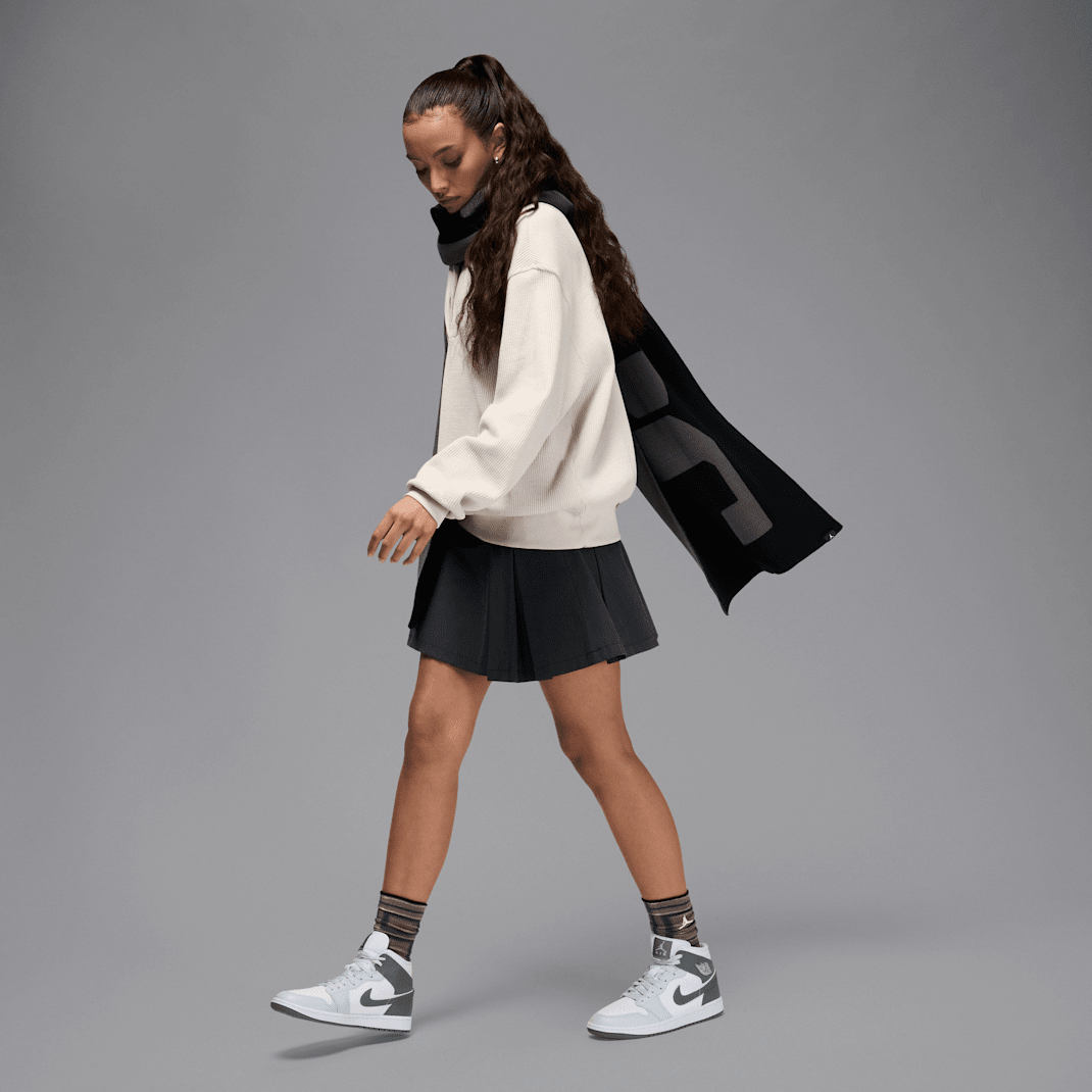 Air Jordan 1 Mid - Image 10