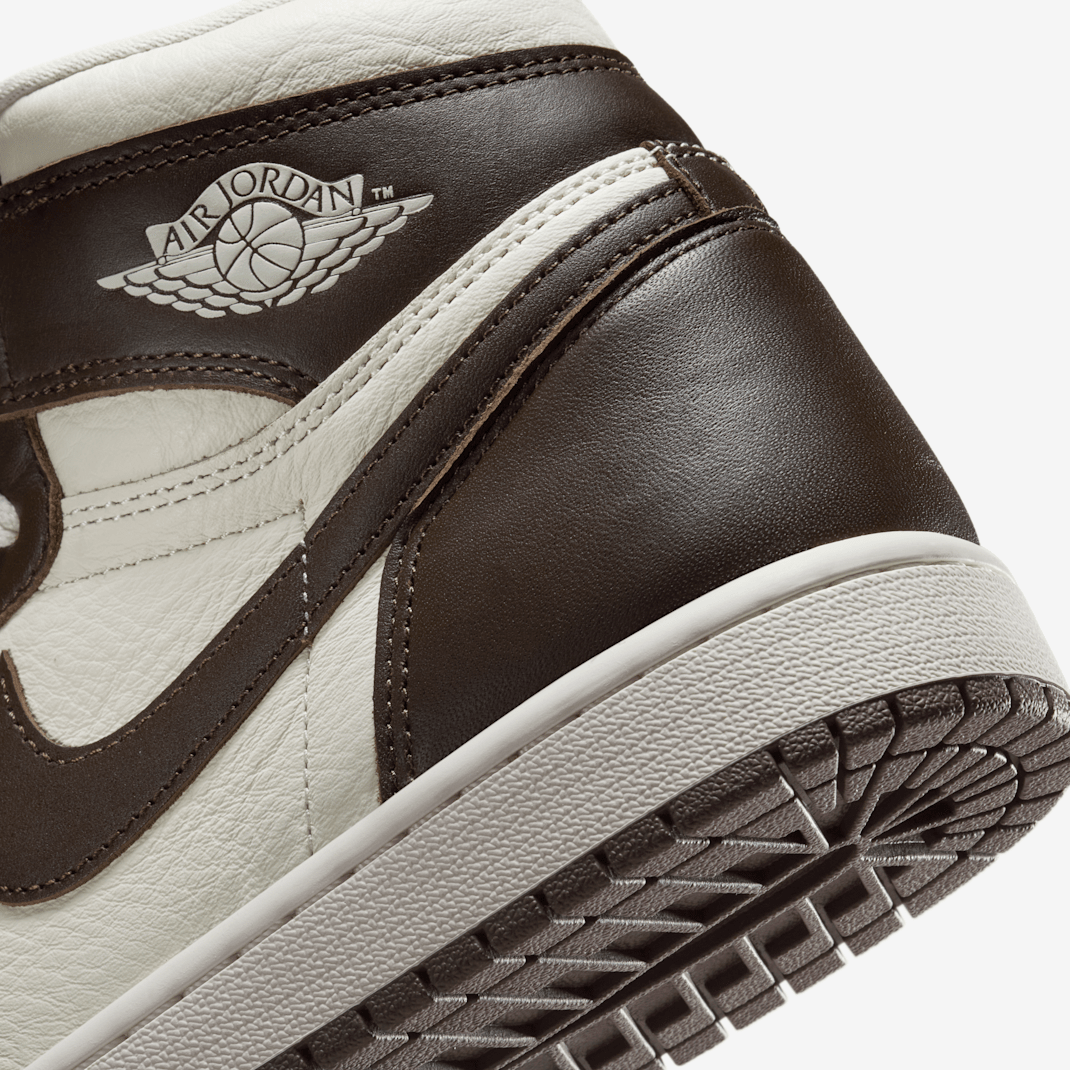 Air Jordan 1 Retro High OG "Baroque Brown and Sail" - Image 9