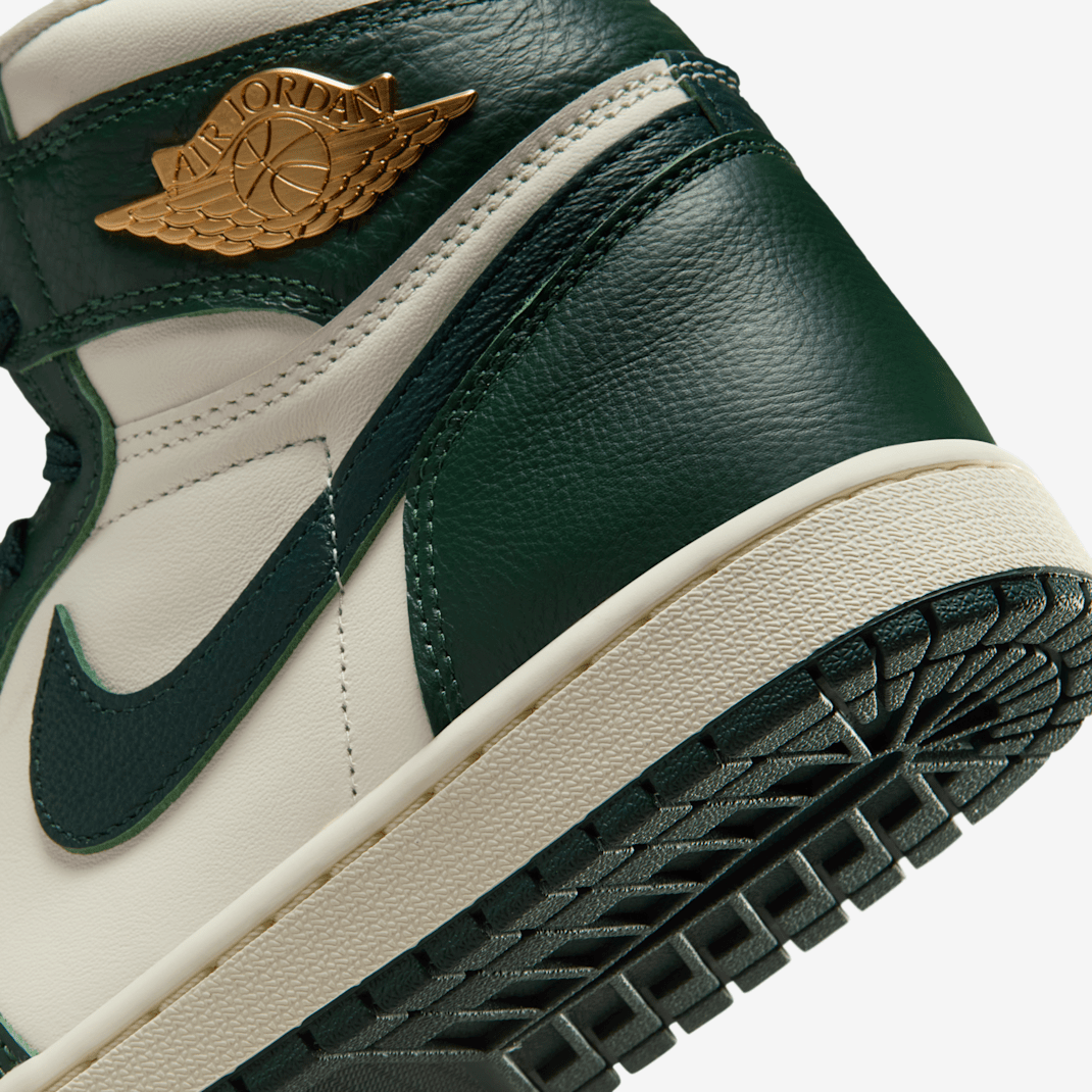 Air Jordan 1 Retro High OG "Baroque Brown and Sail" - Image 20