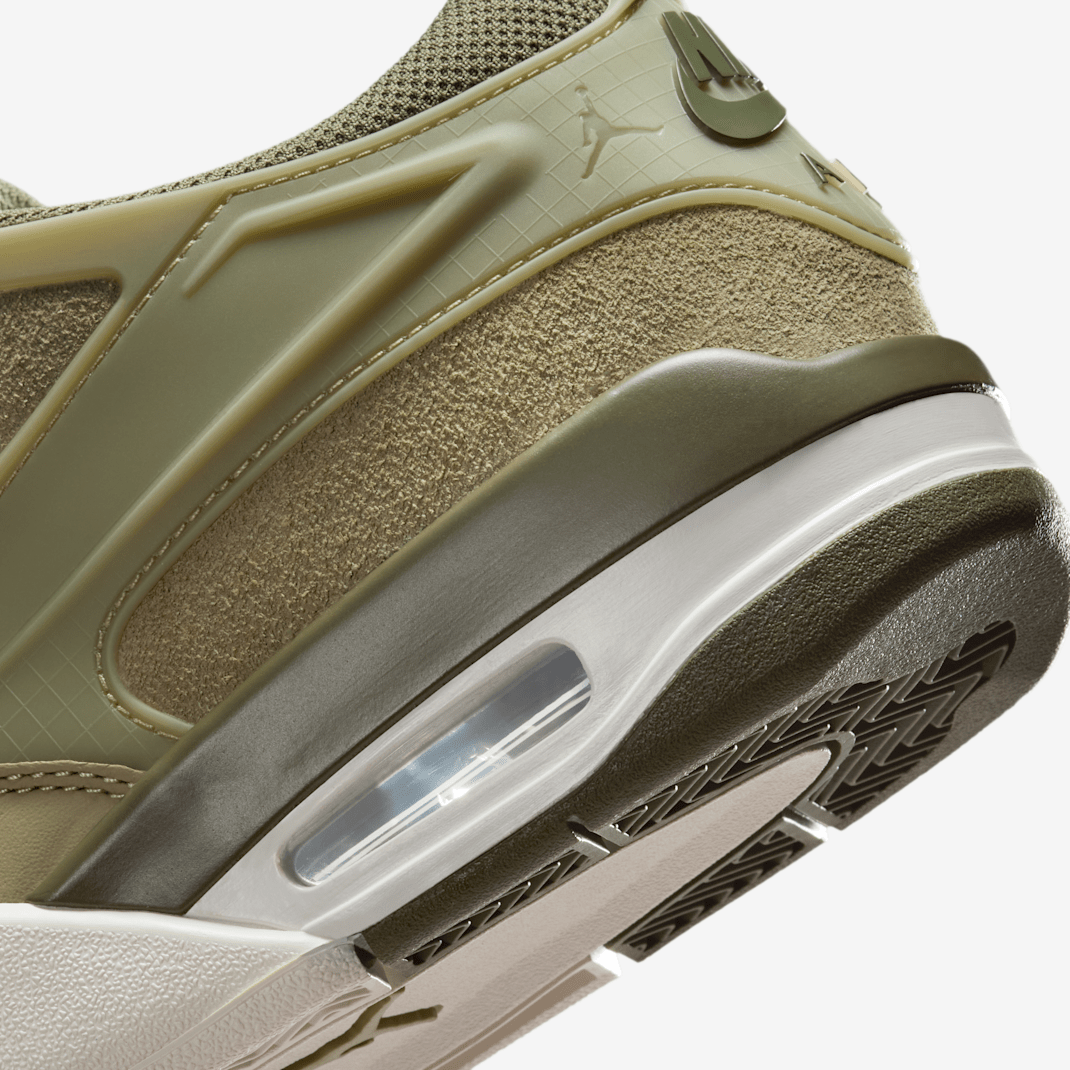 Air Jordan 4 RM - Image 29