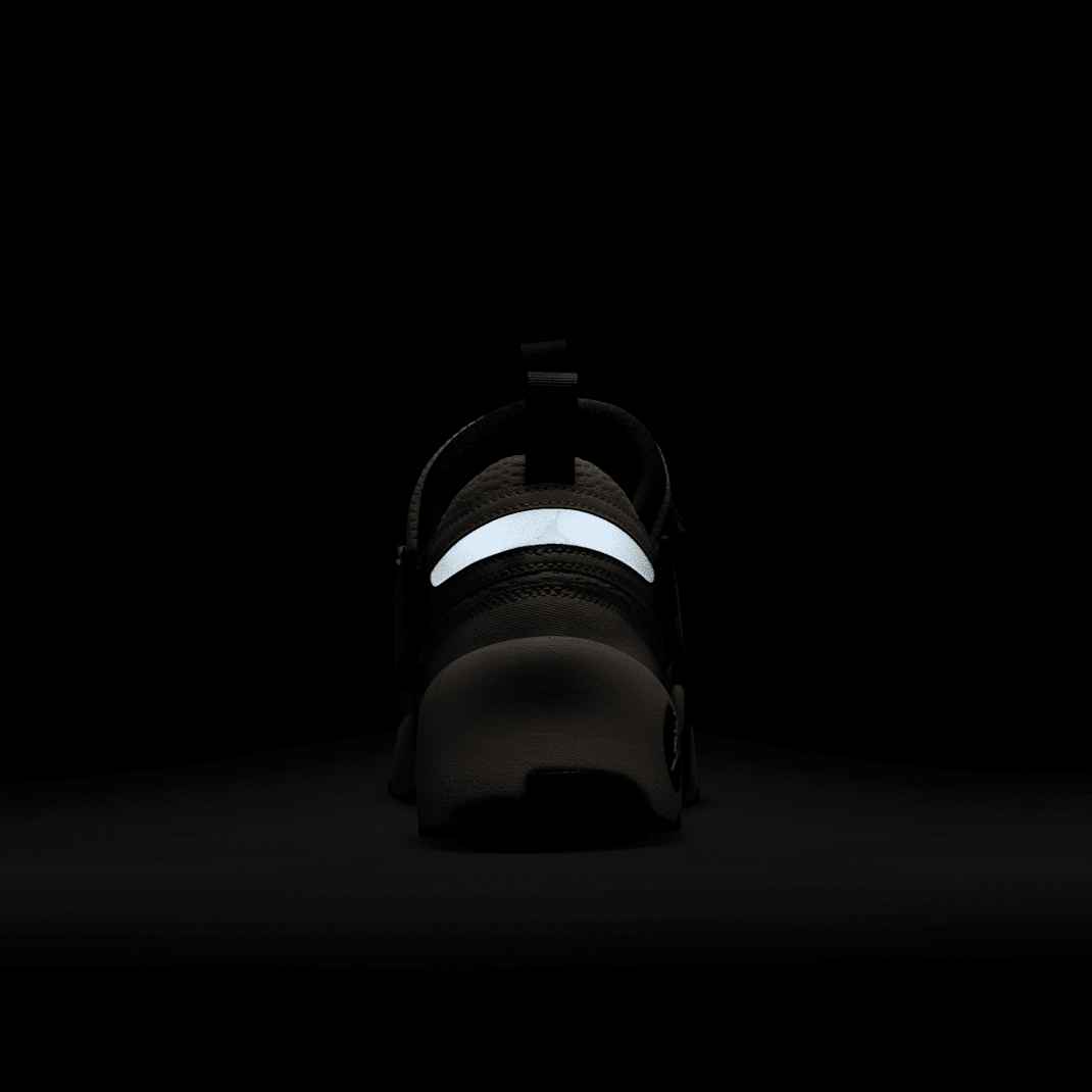 Jordan Trunner LX - Image 32